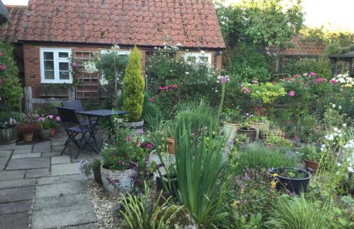 Moat Cottage Barns - Foto 10