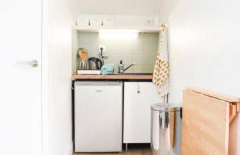 Studio Cosy Rénové au Calme 10min Centre et CHU Métro Commerces à 400m - Foto 4