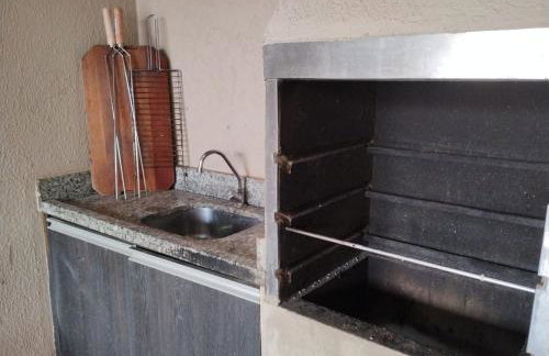 CASA - 3 quartos com ar - 2 banheiros - garagem para 2 carros - Foto 36