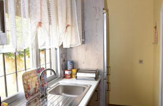 John and Tania's Garden - Photo 24