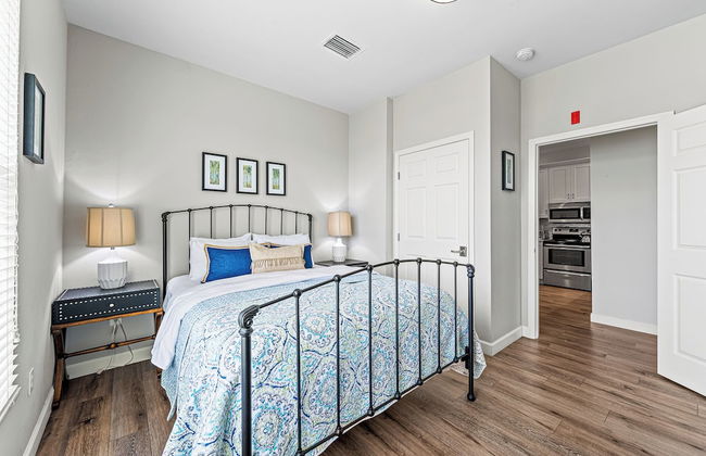 Solterra Vacation Rental: Luxury 3-BR Condo with Lake & Golf Views. Access to Luxury Pool, Hot Tub, and Golf Courses at Lely Resort. Close to Naples Beaches, 5th Avenue S, and Marco Island - Foto 2