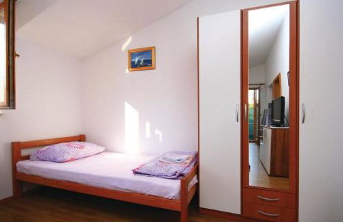 Studio Apartments Izabela - Photo 2