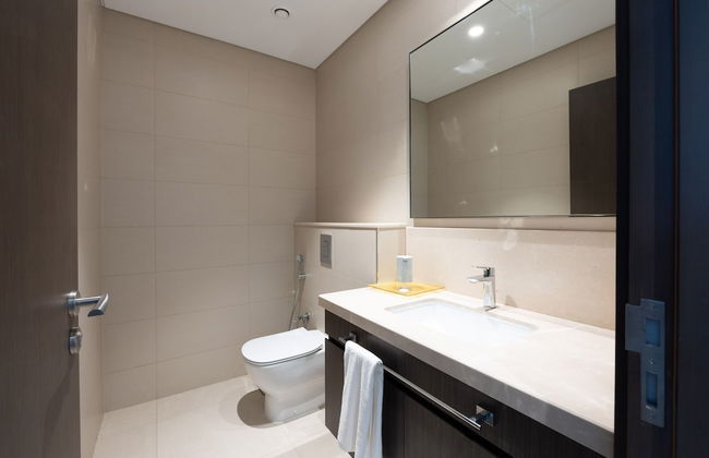 Downtown Escape Lush 2BR w Burj Khalifa View - Foto 38