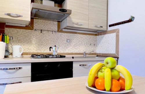 Dascio Lakefront with Private Garden and Parking - Foto 10