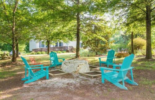 Enchanting Yurt Rental for a Romantic Getaway in North Carolina - Photo 20
