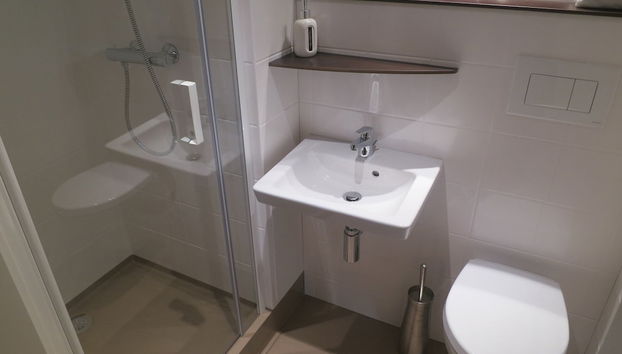 Lovely Tent with Kitchen & Bathroom Located near Pond - Foto 5