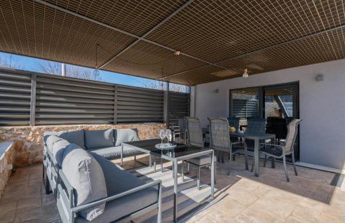 2 Bedroom Nice Home In Biorine - Foto 18