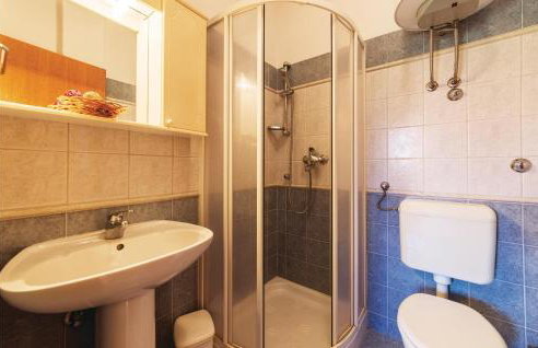 Two-Bedroom Apartment In Peruski - Foto 17