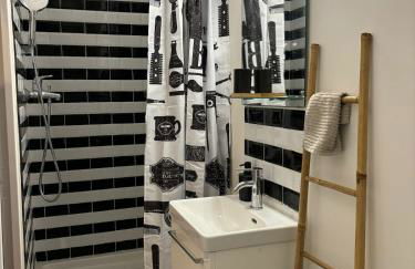 Montmartre Shelter - Foto 19