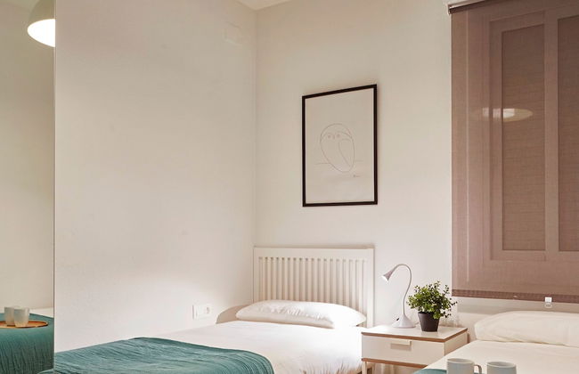 Love Local Life Near Sagrada Familia By Myrentalhost - Foto 15