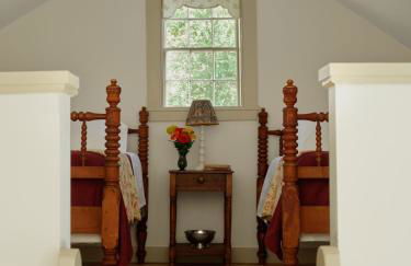 Restored Farmhouse Near Kezar Lake & Country Club - Foto 14