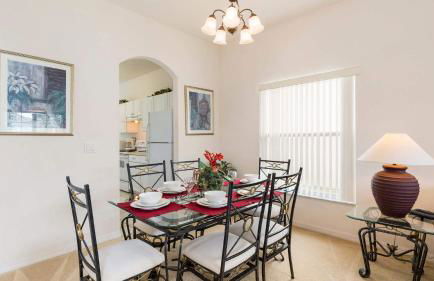 Lucky Charm - Budget-friendly 5 bed vacation home, close to Disney World - Foto 12