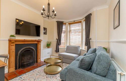 Newcombe - Sleeps Up to 8 - Close to Northampton Town Centre & Train Station - Fast Wifi, Free Parking, SmartTV with Netflix by Centro Stays - Foto 9