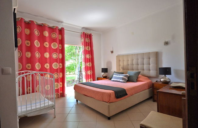 Delightful Single-storey Villa, Private Pool, Free air Conditioning and Wifi - Foto 2