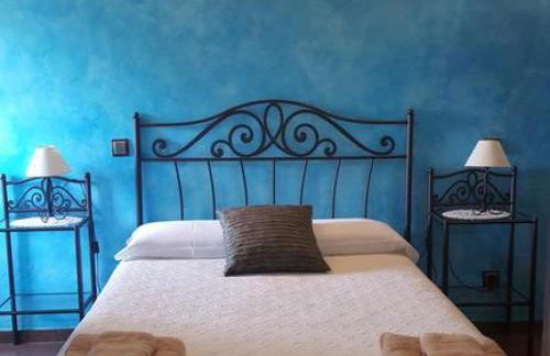 Castillo Eugenio - Photo 13