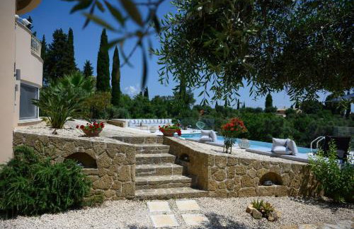 Aeras Luxury Villa - Foto 8