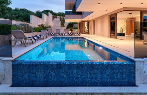 Villas Lucy - 1 Lemon with outdoor pool , 2 Cherry with indoor pool and 3 Plum with outdoor pool - Foto 8