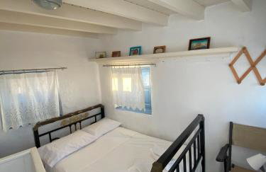 Imerios Nisyrian House - Photo 31