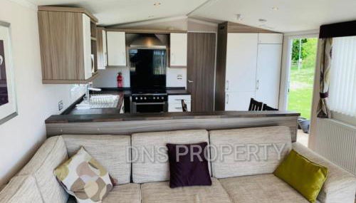 Caravan - Sleeps 6 - Near The Deep & Old Town - Foto 3