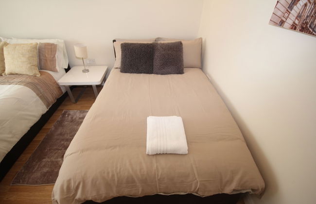 Deane House - Photo 9