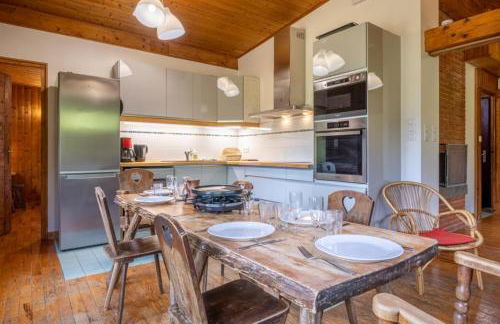 Rustic chalet with garden in Chamonix - Photo 3