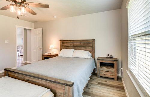 9 Mi to College Station Dog-Friendly Home with Yard - Foto 10