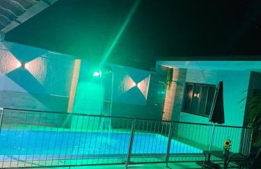 Casa com grade na piscina,ideal para familia com crianças - Foto 7