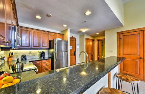 Ski-InandSki-Out Solitude Resort Condo with Mtn Views! - Foto 9