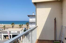 Vu mer, refait à neuf, spacieux, agréable, hôte reactif - Foto 3