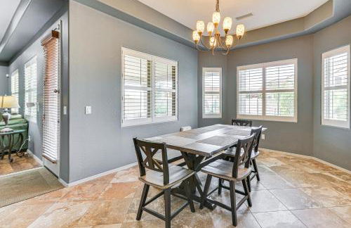 Backyard Oasis with Fire Pit Laveen Village Retreat - Foto 8