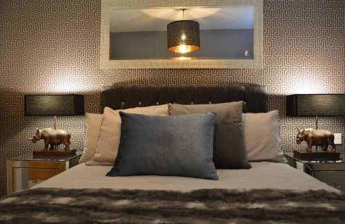 Luxury boutique apartment, free parking & gym - Foto 12