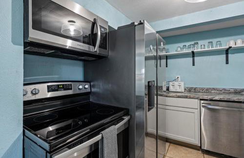 M Avenue Trio Whole Historic Triplex Sleeps 19 Walk to Galveston Beach - Foto 4