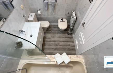 Amplia casa de 9 hab, Cabral. - Foto 59