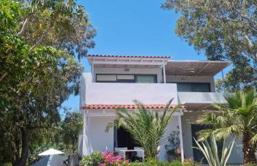 Pebble Home - Photo 2