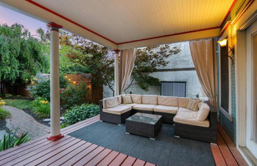 Home with Garage, Hot Tub, near OSU & Short North - Photo 23