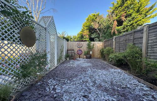 Luxury 3 bed cottage with Sauna, Chobham, sleeps 6 - Foto 5