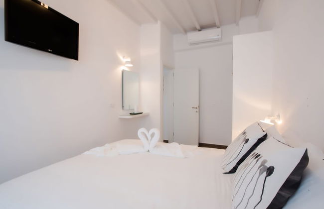 Sea Blue Venices Houses - Photo 8