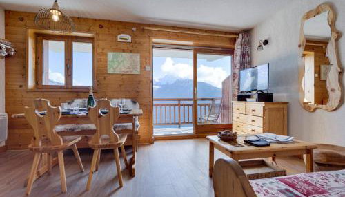 Appartement chaleureux avec balcon et parking privé - FR-1-690-26 - Foto 5