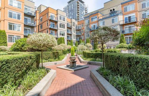 Seattle Among The Trees: in Belltown w/Parking! - Foto 32