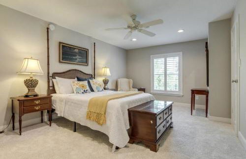 Stunning Waterfront Rental Property with Private Dock and Pool - Foto 19