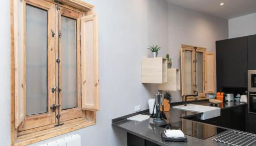 Luxury Apartment near Royal Palace - Photo 4