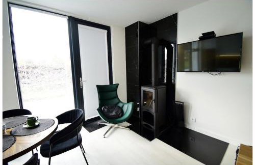 Biała chatka w Krzaczastym Zakątku - Foto 7