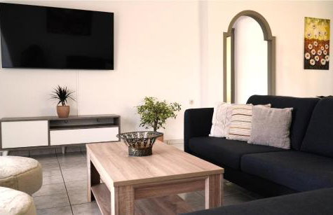 IKARUS apartment with courtyard & pool in Chania - Foto 17