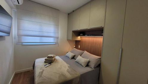 FLY 812 - Seu canto perto do Shopping e USP - Centrinho - Foto 5, towels, wardrobe