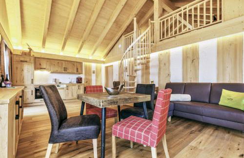 Bayern Chalets bei Salzburg und Berchtesgaden mit Whirlpool und Sauna - Foto 14