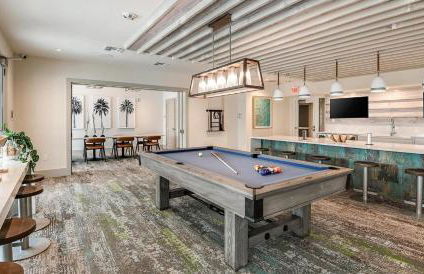 Landing Beautiful 1BD Clubhouse Gym - Foto 22