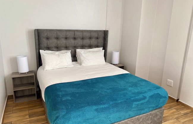 Urban Oasis at The Square - Photo 18