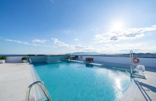 Malaga Sunset View Apartment - Photo 37