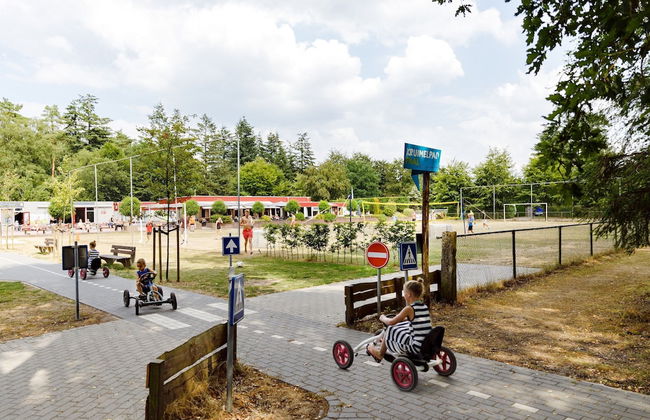 Relaxing Chalet w/ Garden - Foto 19