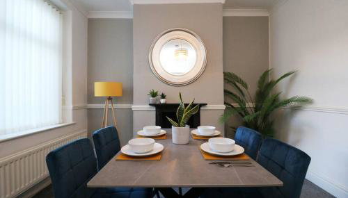 Lancaster 2 Bedroom Characterful House - with Wifi - Foto 1